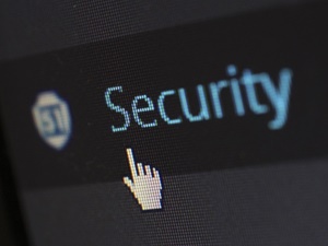 2015 SECURISA RÉDIGE UN ARTICLE SUR VIRUS EXPERT